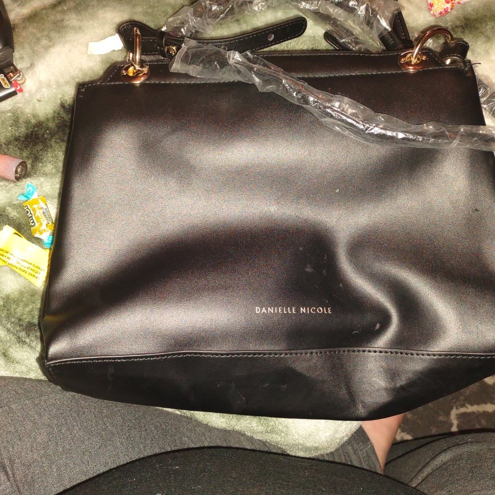 Purse - Picture 2 of 4